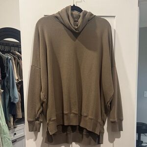 Aerie Women's Turtleneck Sweater in Brown